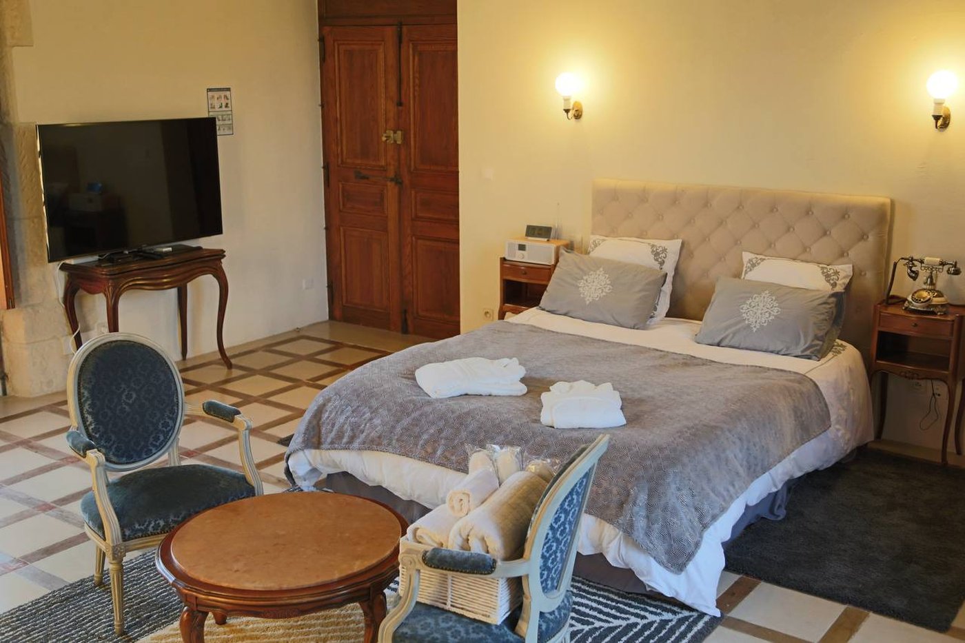 Chambre Deluxe — le coin salon
