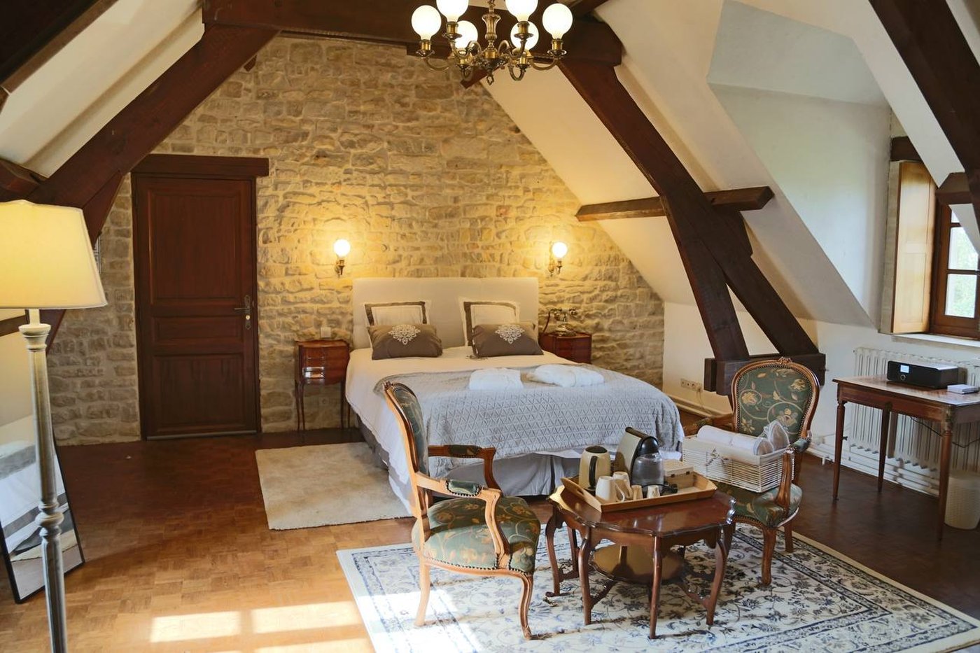 Chambre Supérieure — la pièce sous charpente